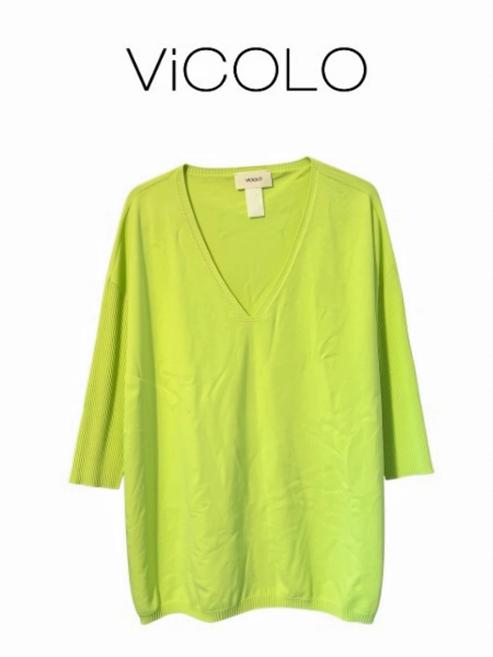 Vicolo Women's V-Neck Sweater